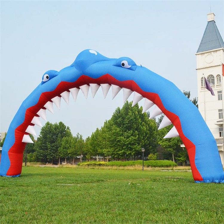 西城鲨鱼拱门